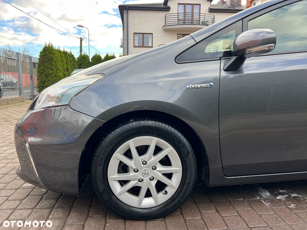 Toyota Prius+ (Hybrid) Comfort - 17