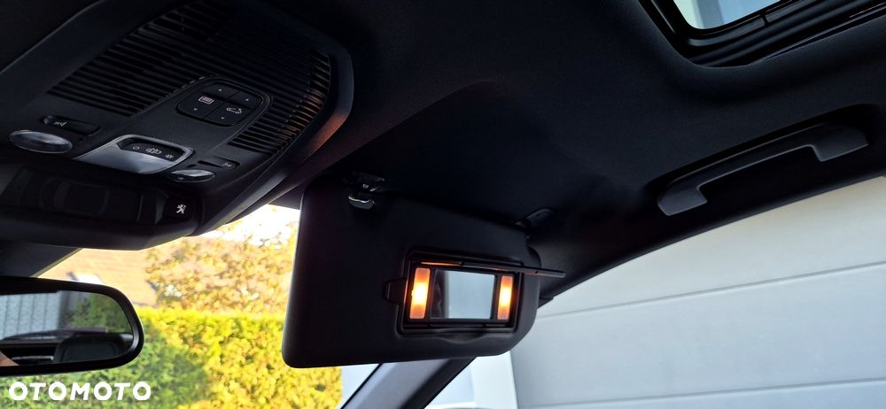 Peugeot 5008 BlueHDi 180 EAT8 GT - 28