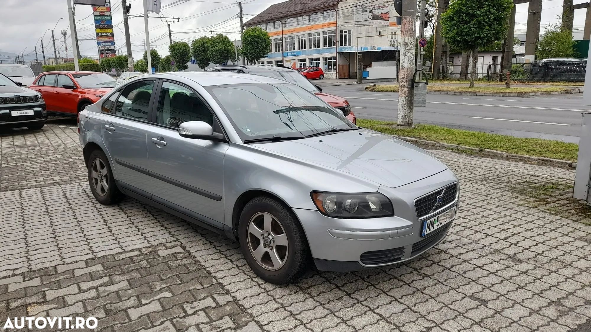 Volvo S40 1.6 Kinetic - 1