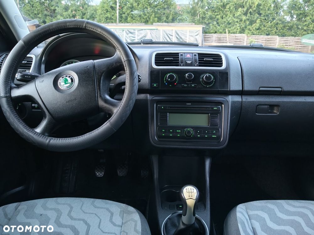 Skoda Fabia - 6