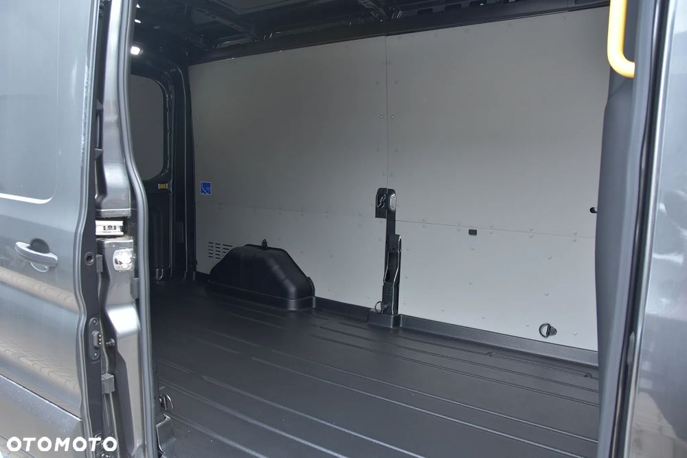 Ford TRANSIT 2.0 EcoBlue 165KM LDT 6.2 FWD M6 VAN LIMITED 350 L3 - 19