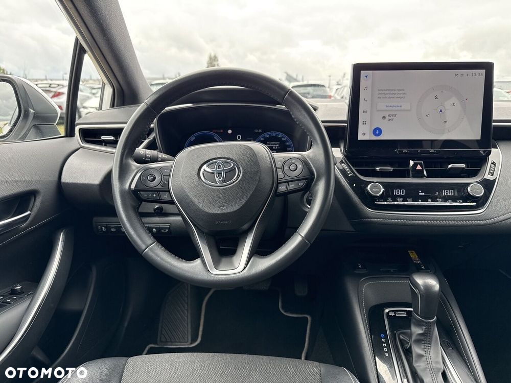 Toyota Corolla - 13