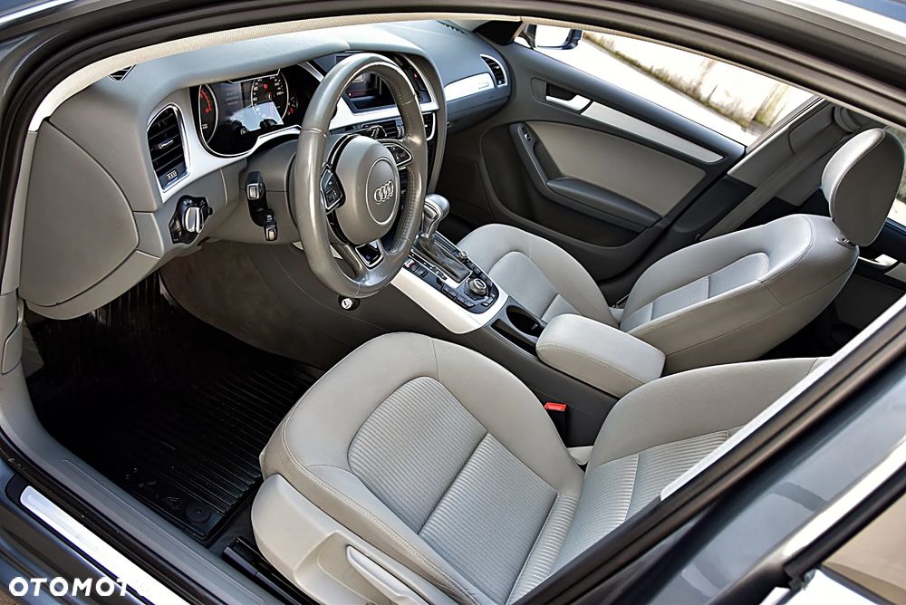 Audi A4 Avant 2.0 TDI Quattro S tronic - 13