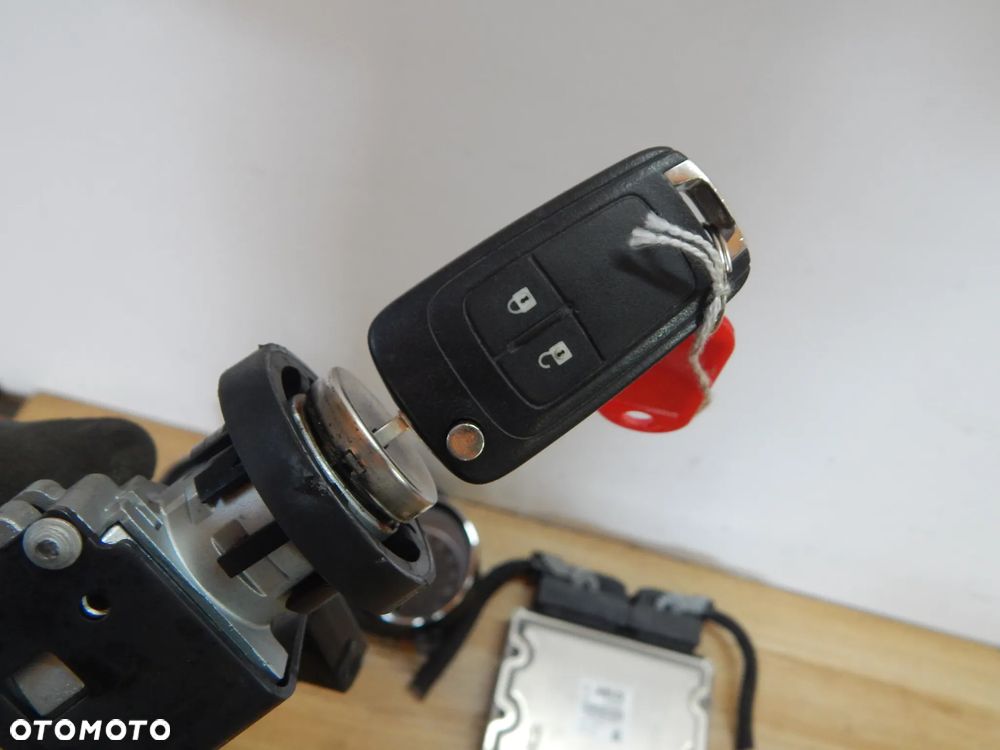 Zestaw startowy komputer stacyjka 1.7 cdti  Opel MOKKA I A zafira astra corsa meriva Trax 12-18  Łuków części - 7