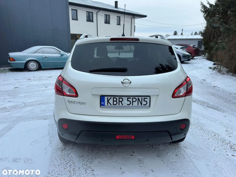 Nissan Qashqai - 12