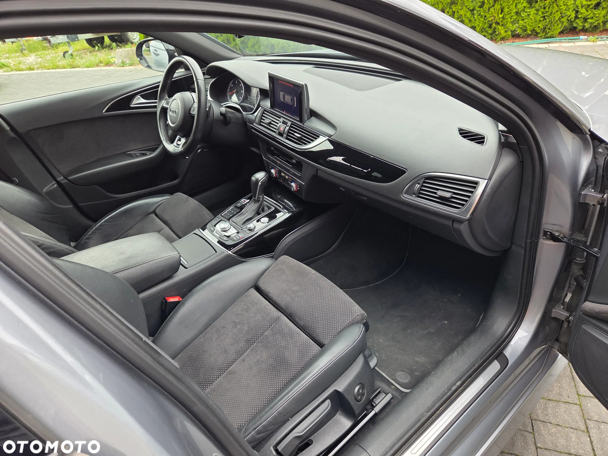 Audi A6 Avant 2.0 TDI Ultra S tronic - 15
