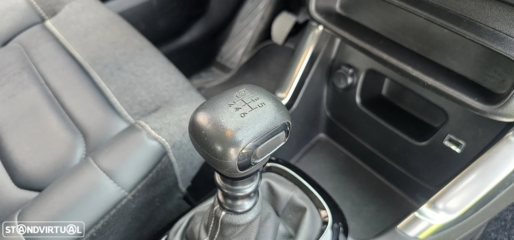 Citroën C3 Aircross 1.5 BlueHDi Feel - 18