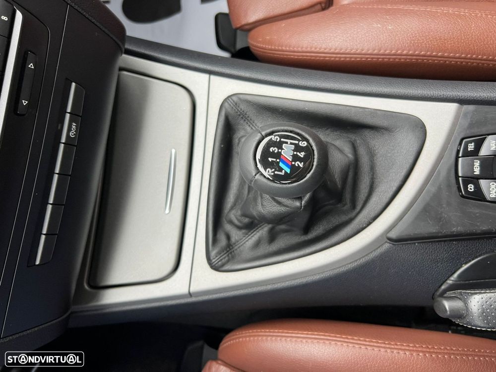 BMW 118 d Line Sport - 32