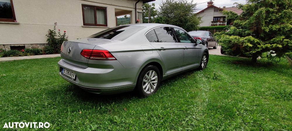Volkswagen Passat 1.5 TSI ACT DSG Comfortline - 5