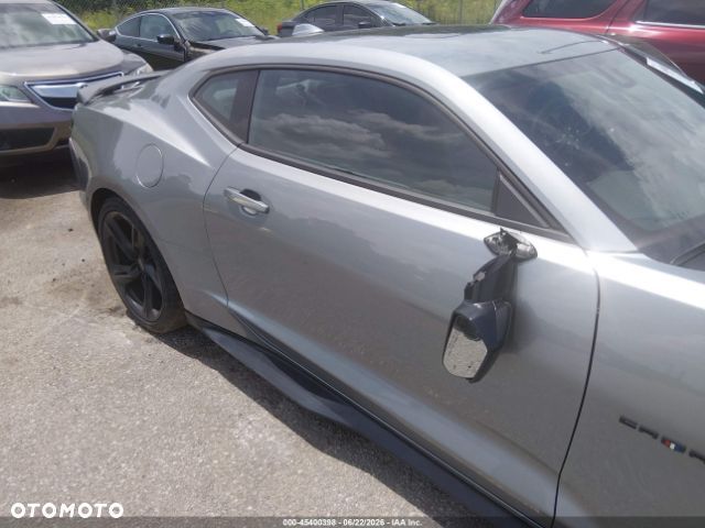 Chevrolet Camaro - 9