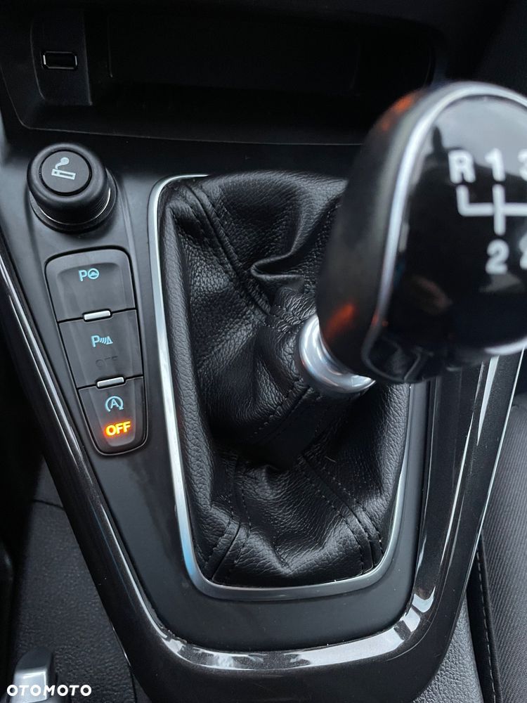 Ford Focus 1.5 EcoBoost STart-Stopp-System ST-Line - 38