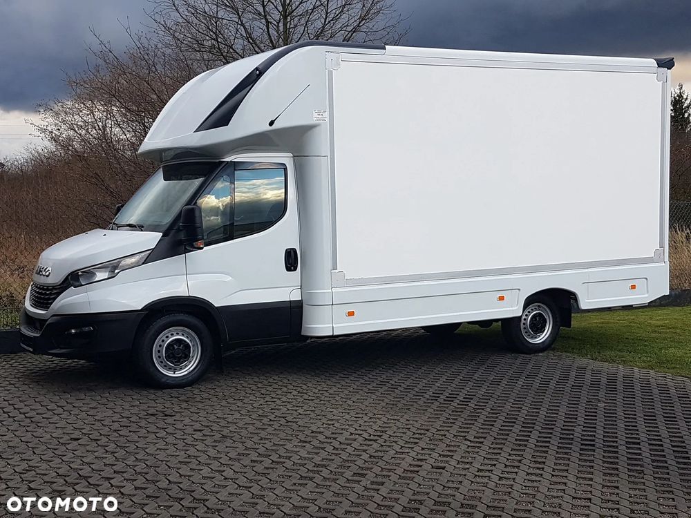 Iveco DAILY KONTENER NISKOPODŁOGOWY 4,43x2,23x2,42 SKLEP KAMPER KONIOWÓZ BAR KLIMA - 2