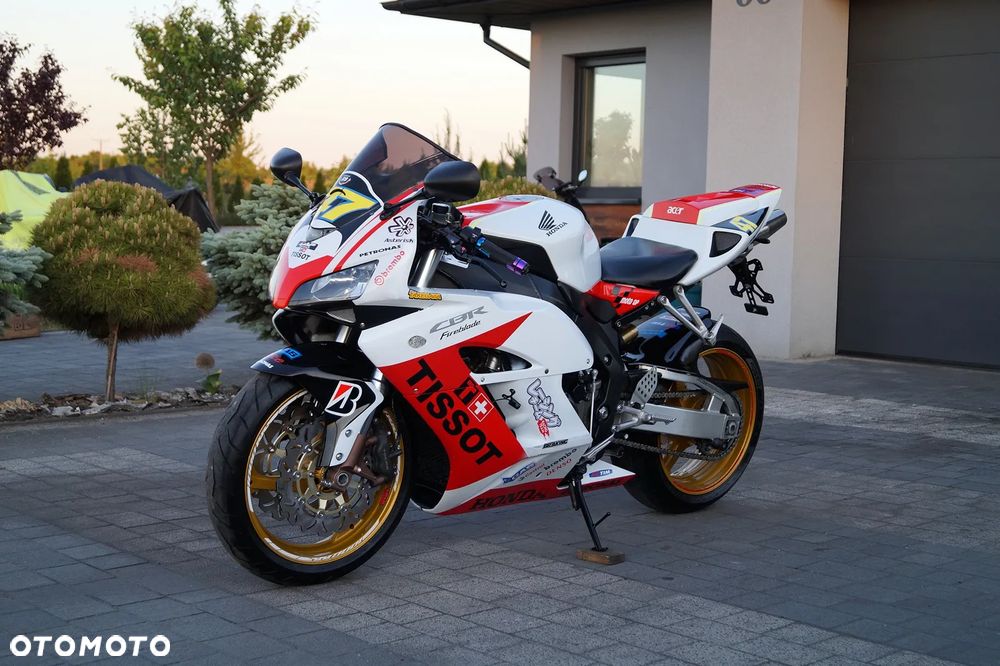 Honda CBR - 2