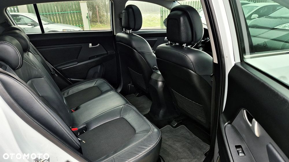 Kia Sportage 2.0 CVVT 2WD Spirit - 34