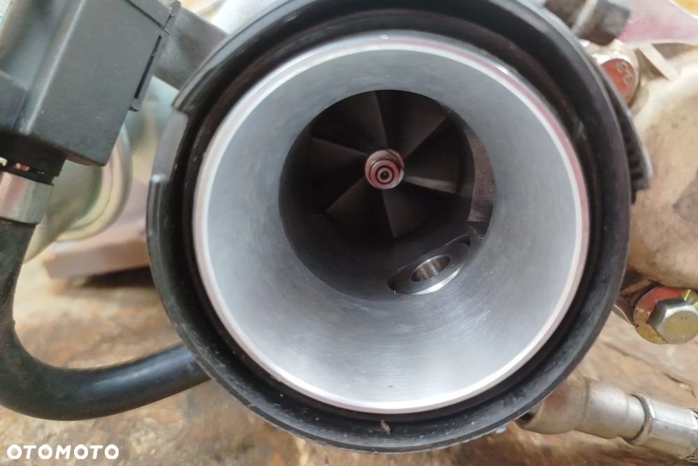 TURBOsprężarka kompletna silnika 2,0Benzyna A20NHT (prawie nowa)  do OPEL insignia a 2,0 Turbo 08- - 3