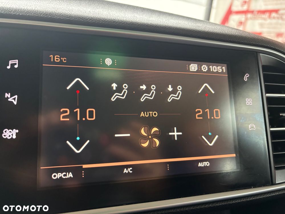 Peugeot 308 1.2 PureTech Active S&S EAT6 - 29