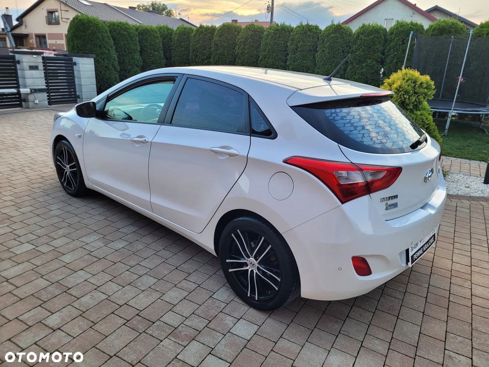 Hyundai i30 1.4 Fifa World Cup Edition - 12