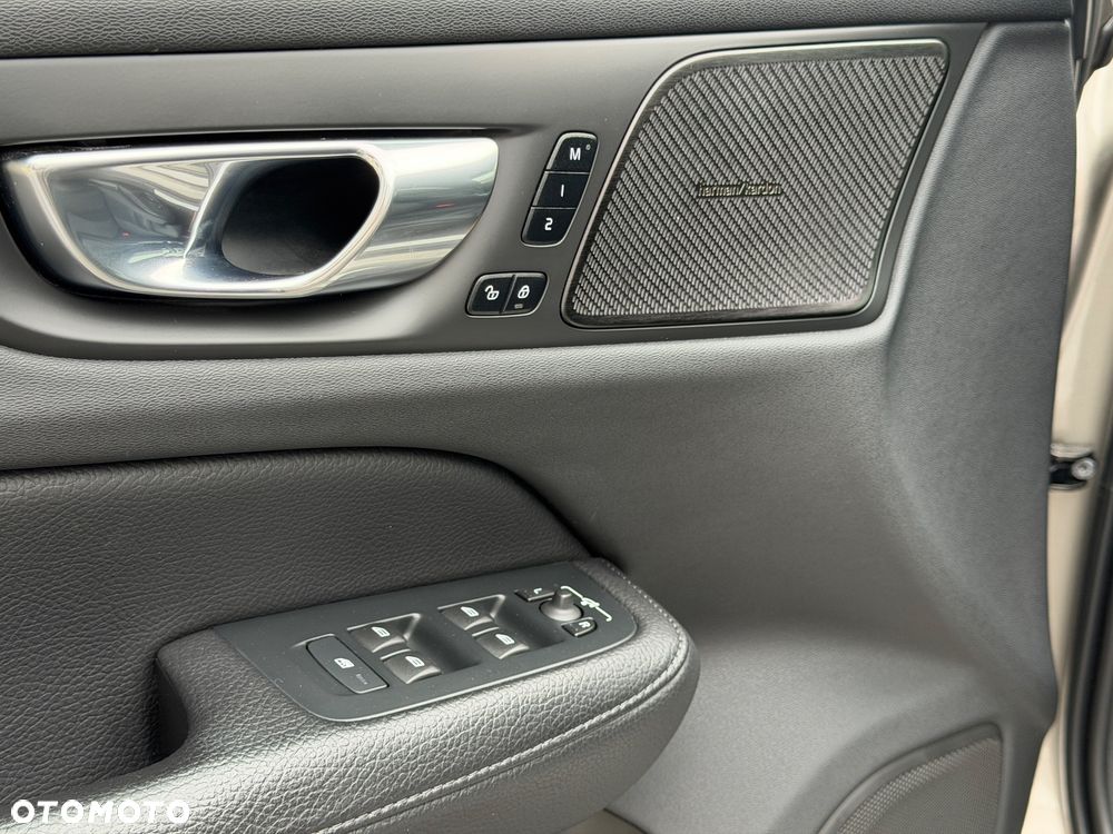 Volvo V60 B4 B DKG Inscription - 8