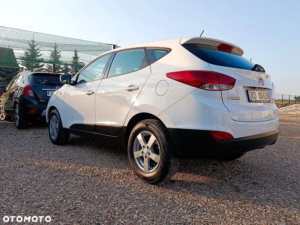 Hyundai ix35 blue 1.6 2WD Finale Silver - 32