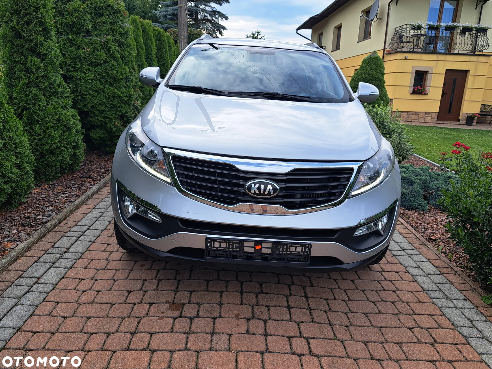 Kia Sportage 1.7 CRDI 2WD Dream-Team Edition - 4