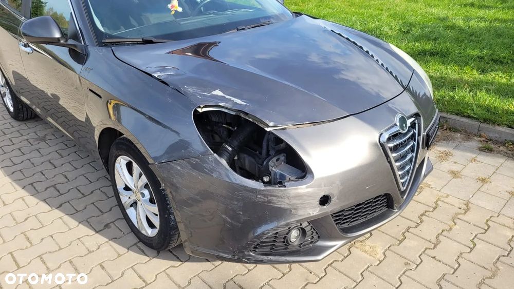 Alfa Romeo Giulietta 1.4 TB MultiAir Distinctive TCT - 20