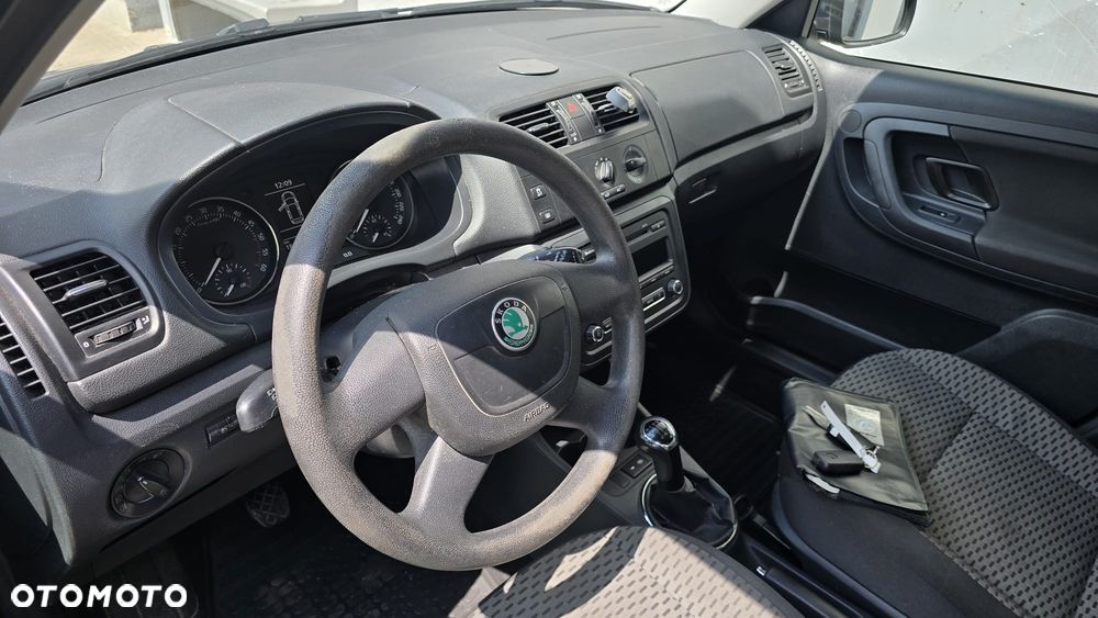 Skoda Fabia 1.6 TDI DPF Ambiente - 14