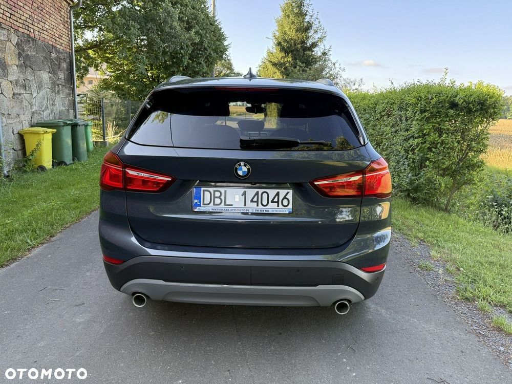 BMW X1 sDrive18d - 17