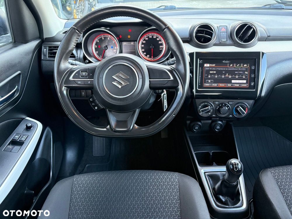 Suzuki Swift - 11