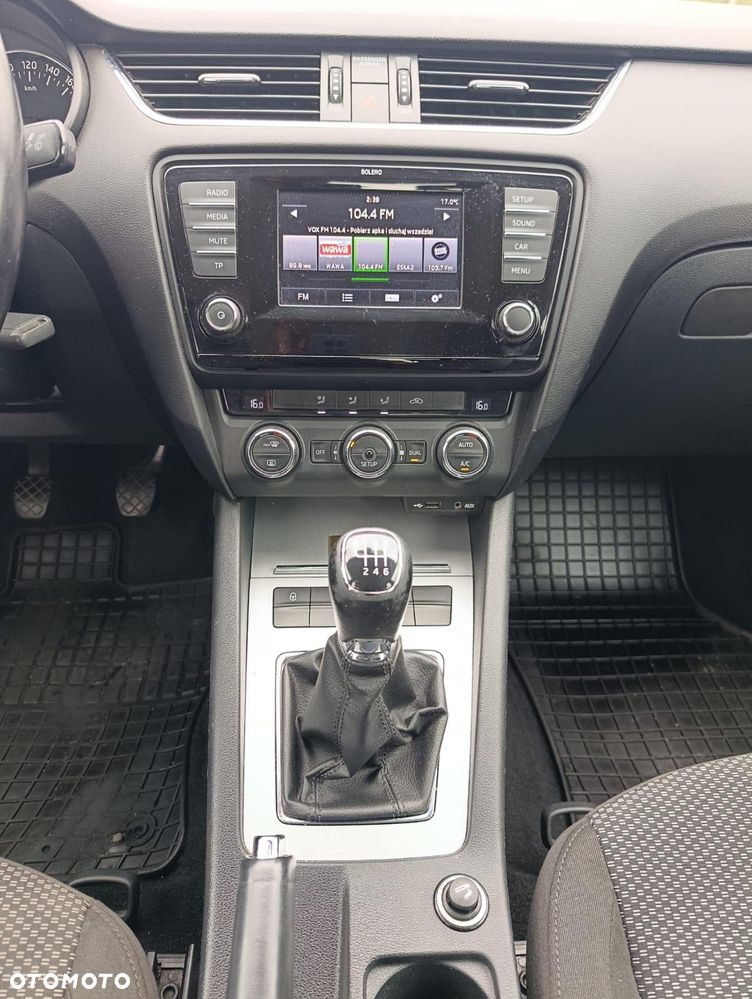 Skoda Octavia 1.4 TSI Ambition - 19