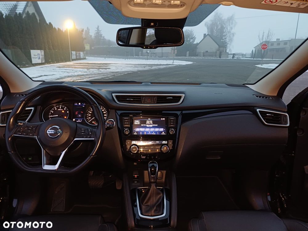 Nissan Qashqai 1.3 DIG-T N-Connecta DCT - 20