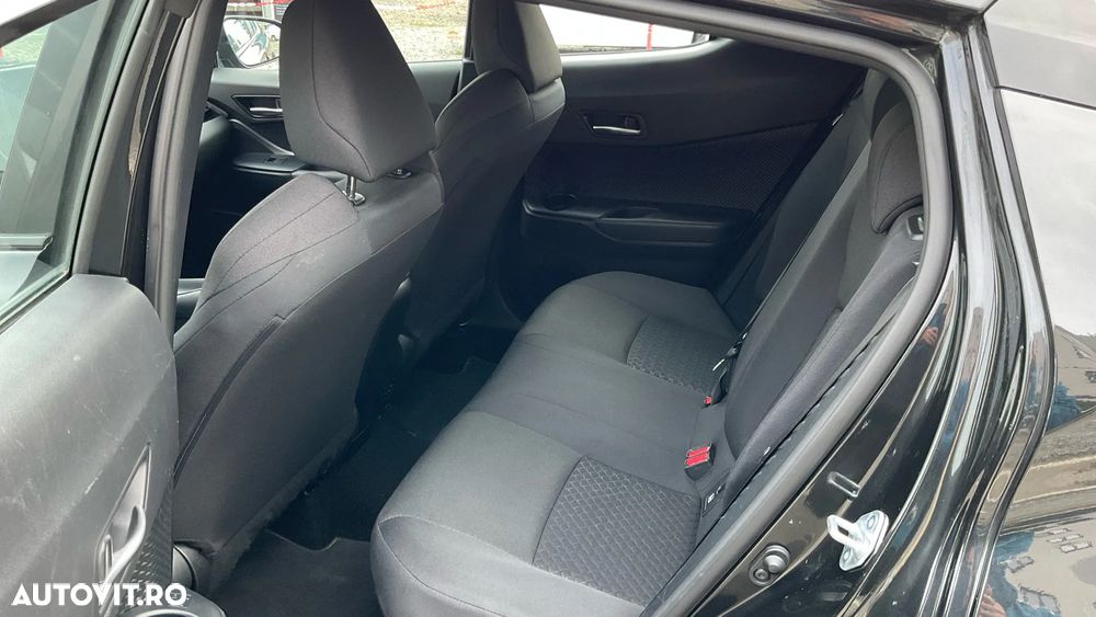 Toyota C-HR 1.8 HSD 122 CP 4x2 CVT Core - 33