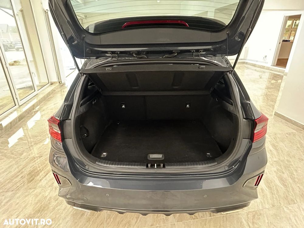 Kia Ceed 1.6 T-GDI 7DCT GT - 12