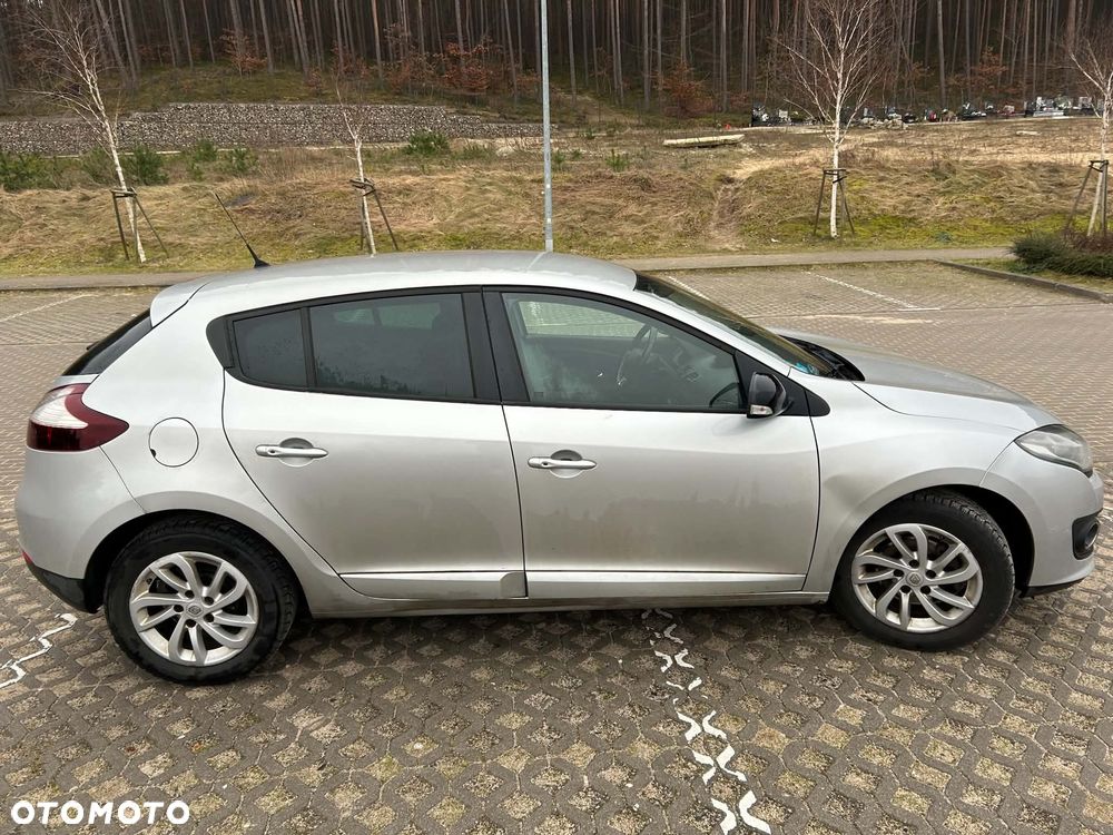 Renault Megane 2015 photo 5
