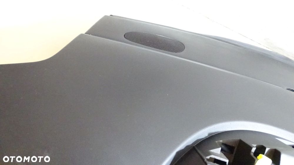 DESKA ROZDZIELCZA PEUGEOT 207 1.6HDI - 3