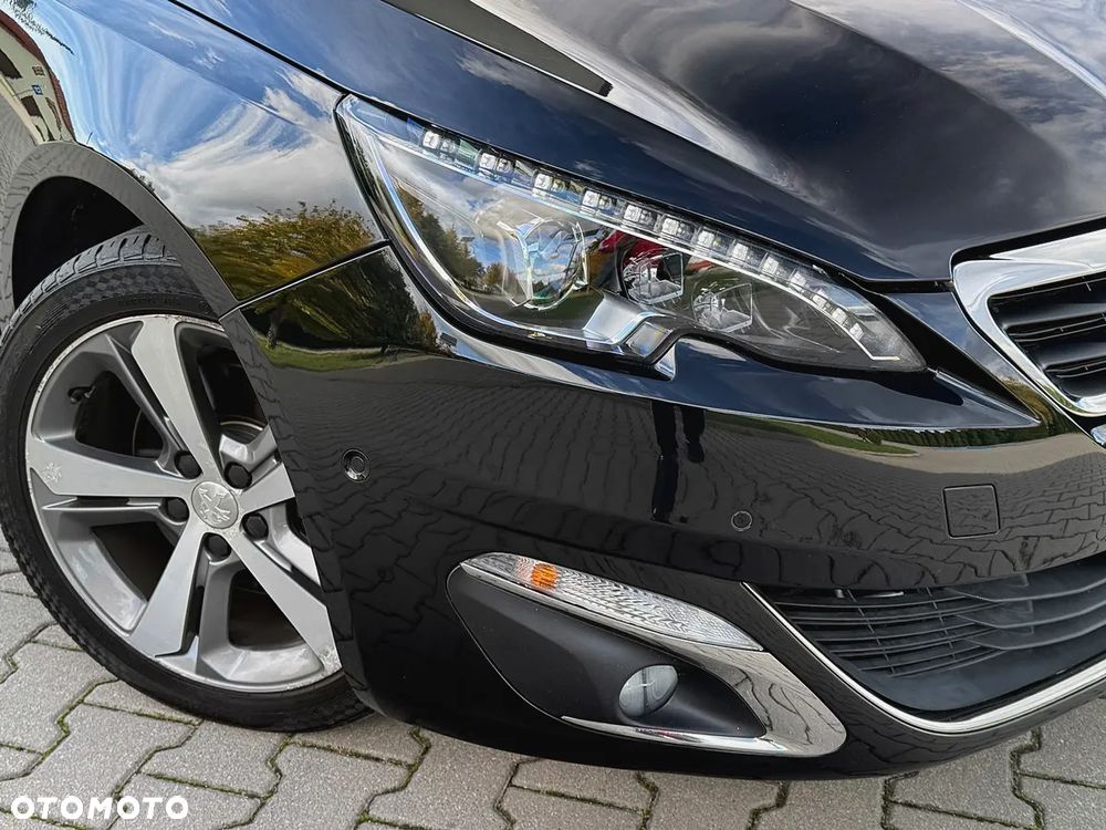 Peugeot 308 BlueHDi FAP 150 EAT6 Stop & Start Allure - 31