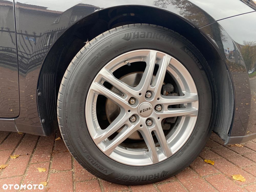 Kia Ceed 1.6 GDI Dream Team Edition - 8