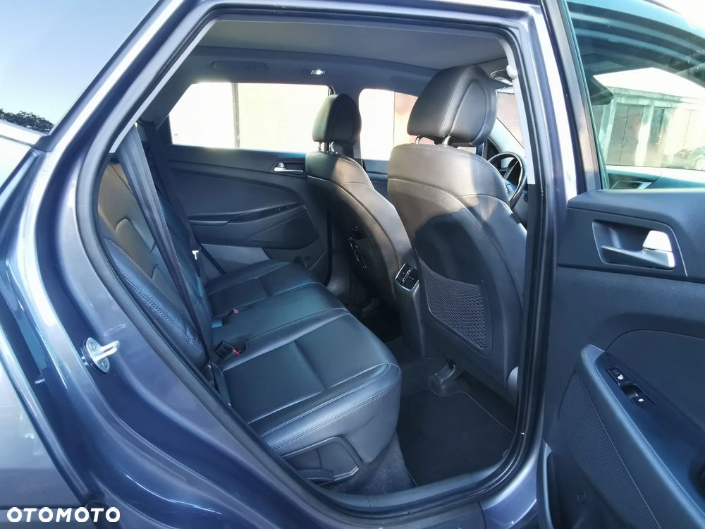 Hyundai Tucson - 12