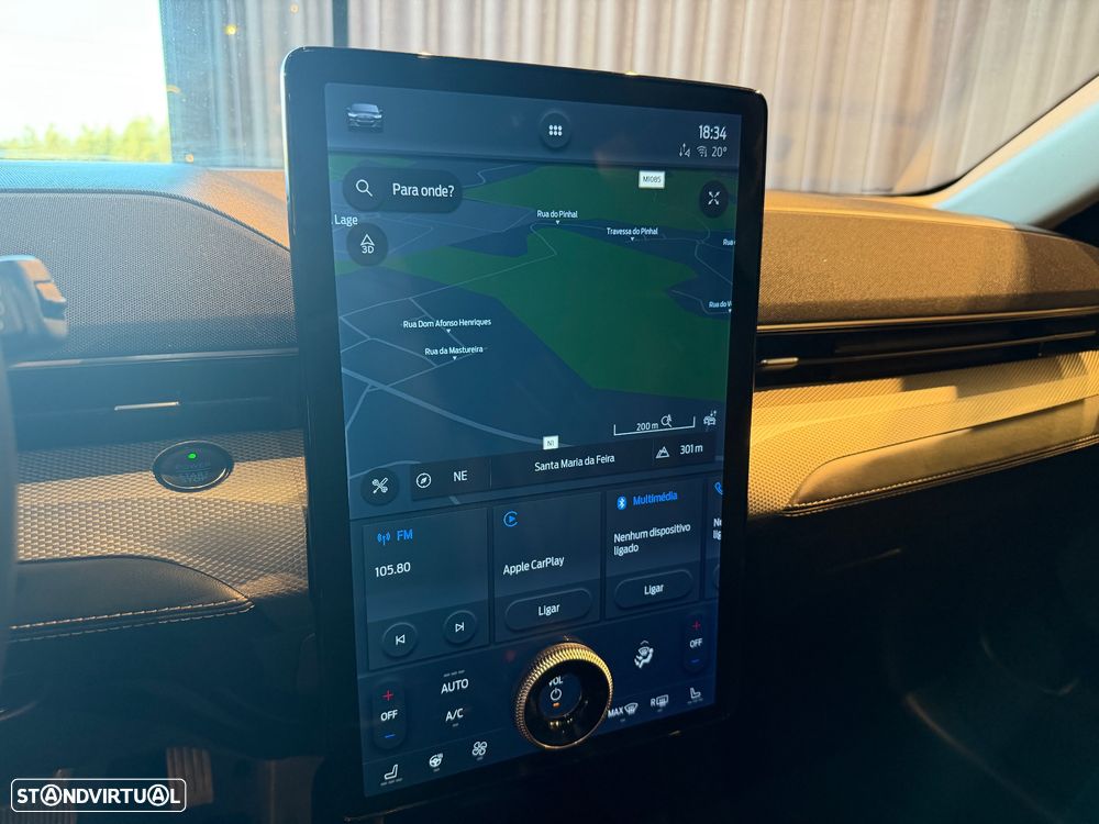 Ford Mustang Mach-E Premium - 41