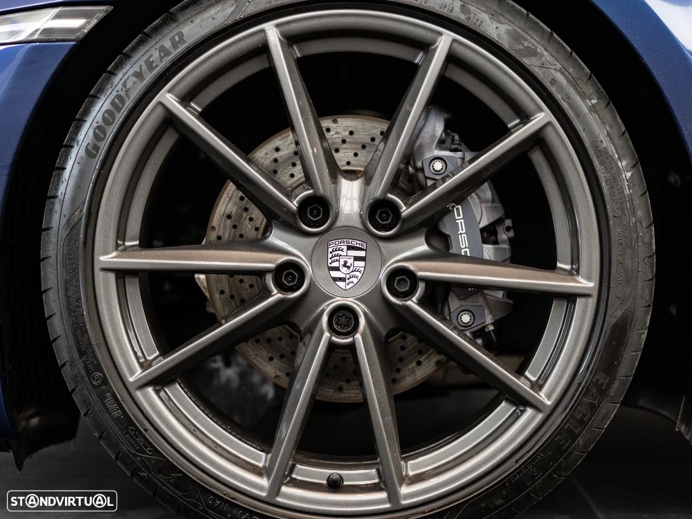 Porsche 911 (992) Carrera T PDK - 12