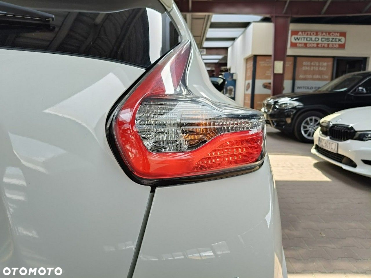 Nissan Juke 1.6 DIG-T Nismo RS 4WD Xtronic EU6 - 11