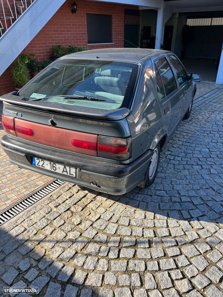 Renault 19 1.4 RT - 5