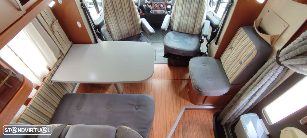 Hymer Car 697 (Cama central - Viesa) - 2
