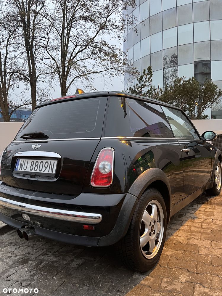 MINI ONE Standard - 5