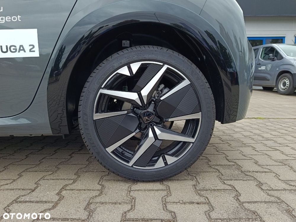 Peugeot 208 - 11