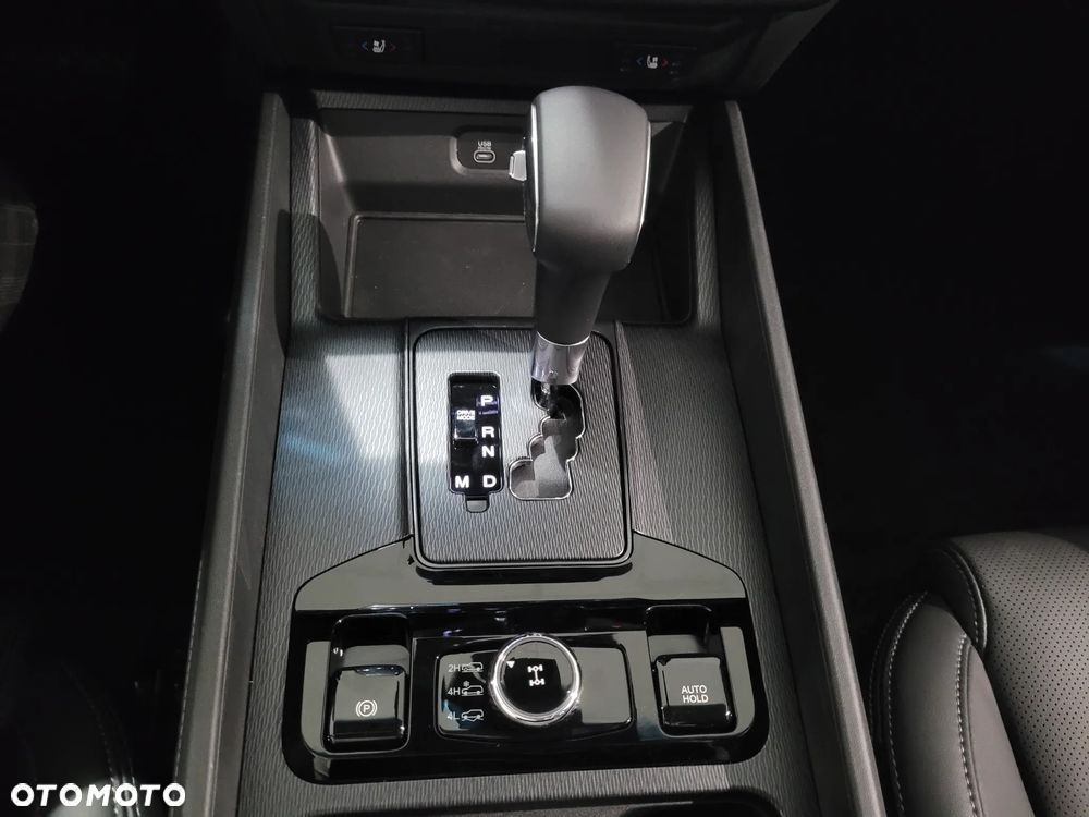 SsangYong/KGM Musso - 13