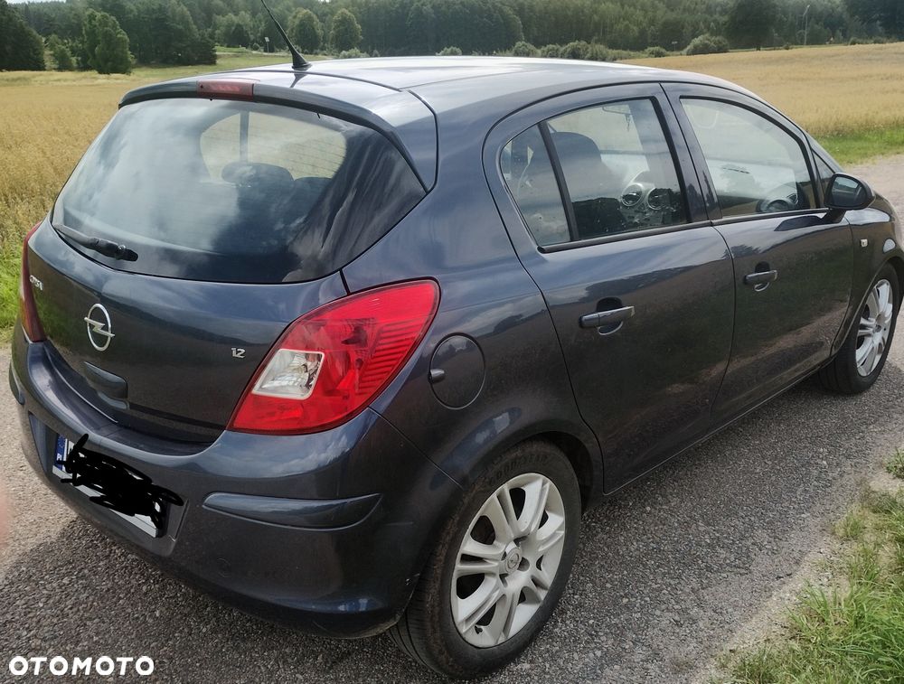 Opel Corsa - 4