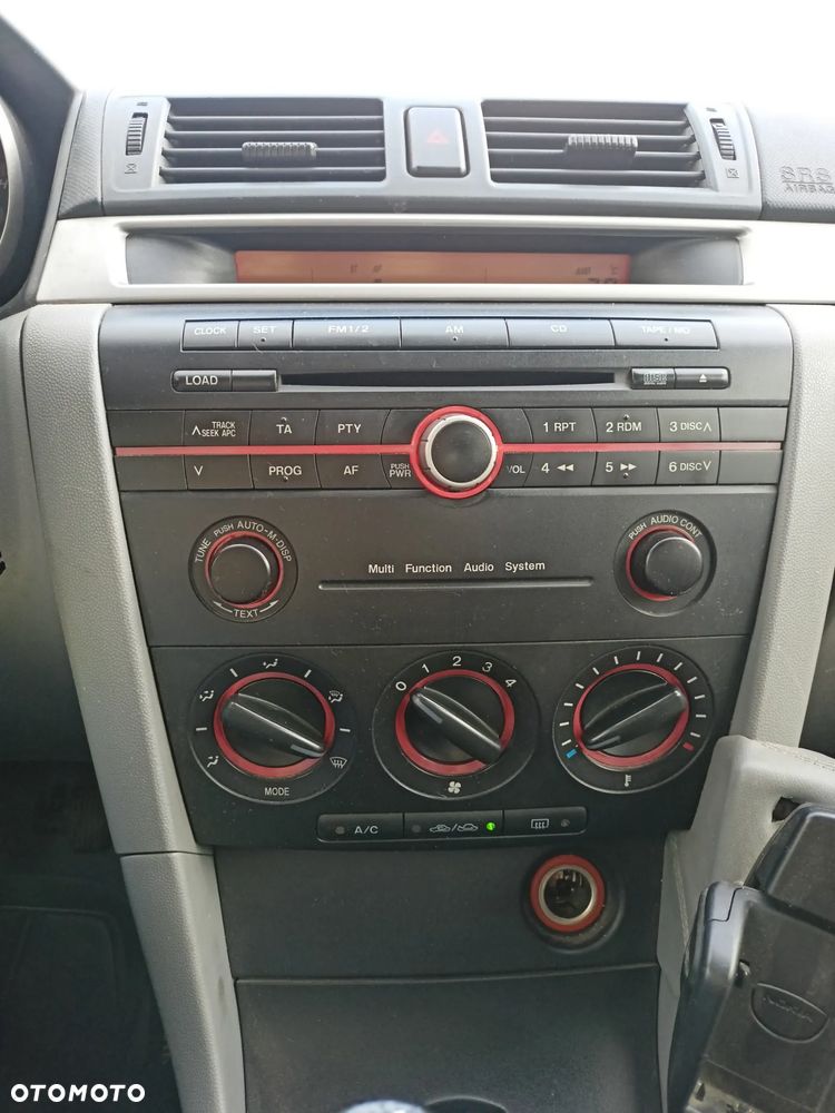 Mazda 3 - 10