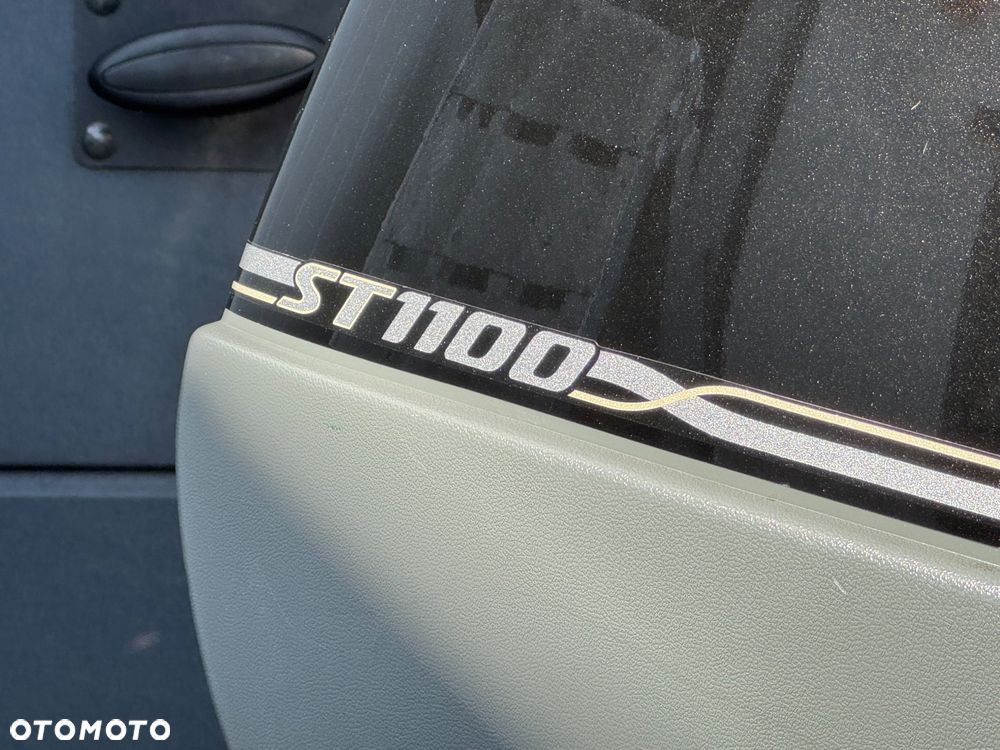 Honda ST - 9