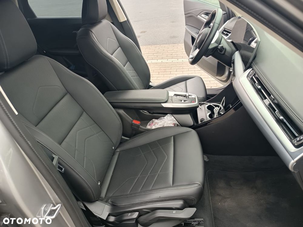 BMW X1 sDrive20i mHEV xLine sport - 17