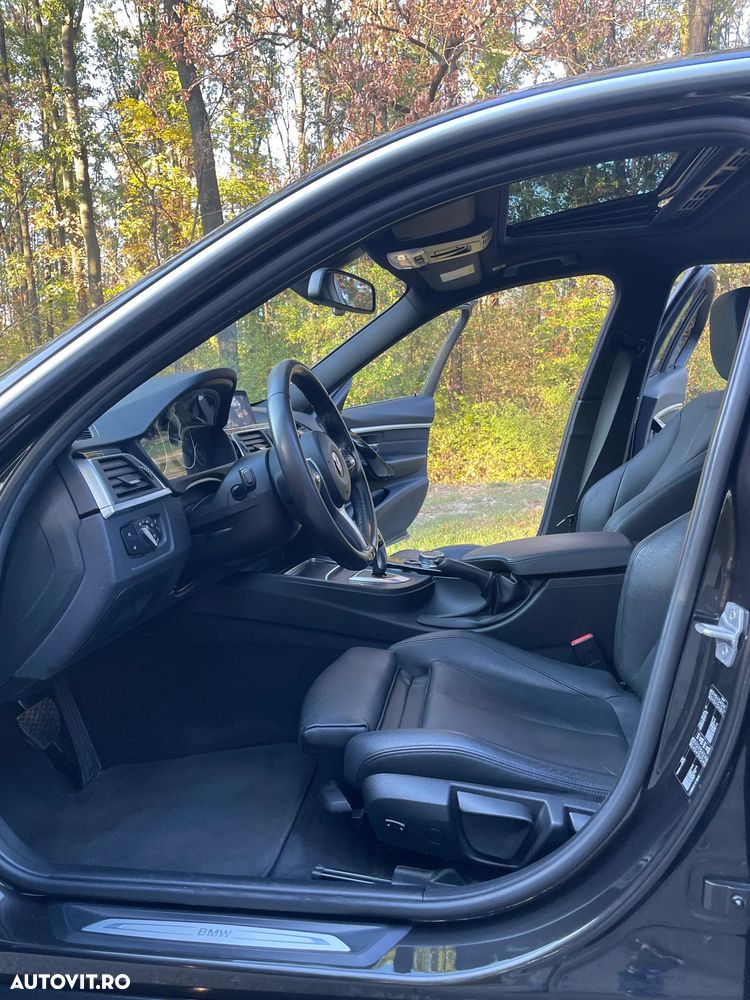 BMW Seria 3 320d Efficient Dynamic Edition Aut. Sport Line - 13